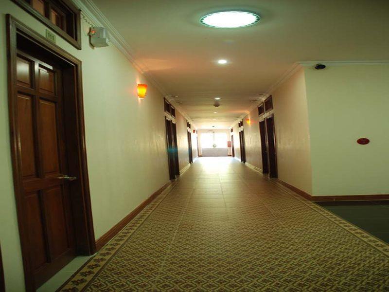 Ha Long Hotel Chau Doc Exteriör bild